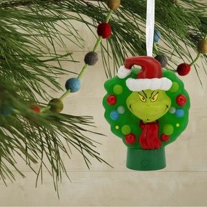 Hallmark Dr.Seuss's How the Grinch Stole Christmas Ornament